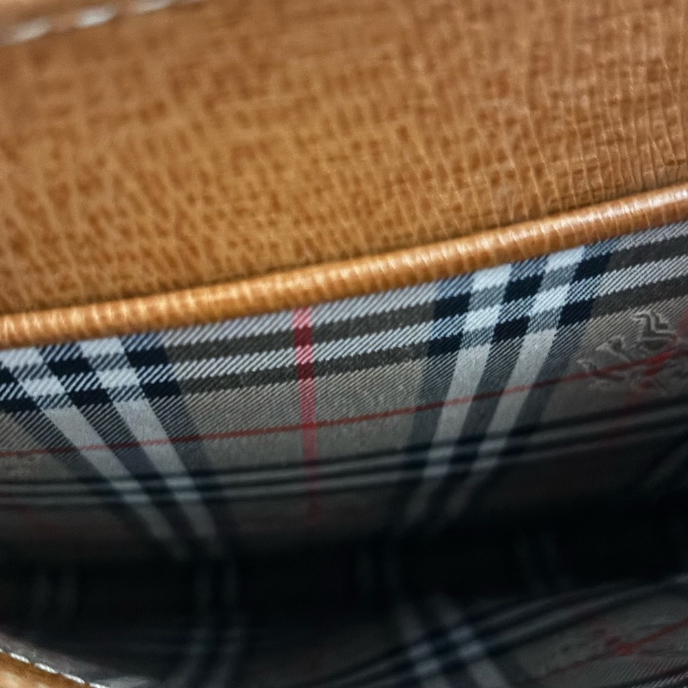 Burberry Leather Authentic Tote bag - Picture 6 of 9